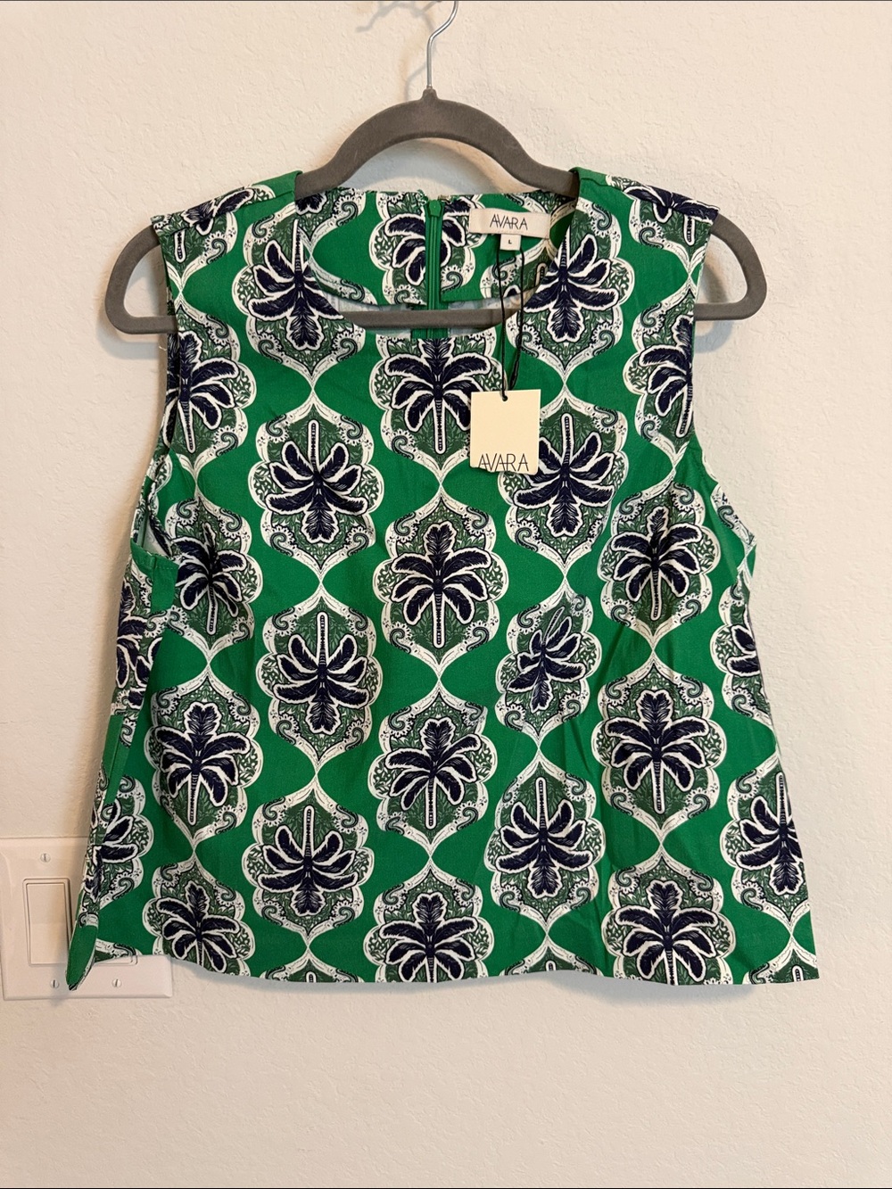 AVARA Green Printed Sleeveless Tank Top